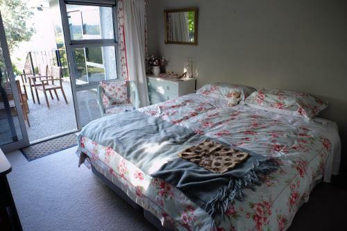 Bed & Breakfast For Puffed Pedallers