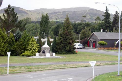 The Lumsden Hotel