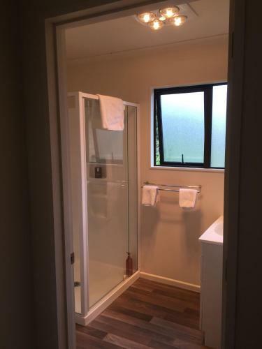 Good Life Apartment