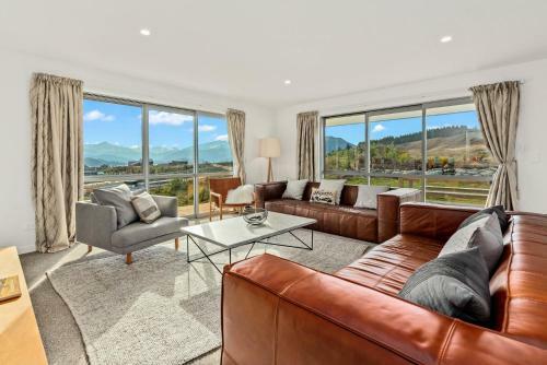 Treble Cone Lodge