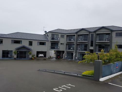 Bay City Motor Lodge