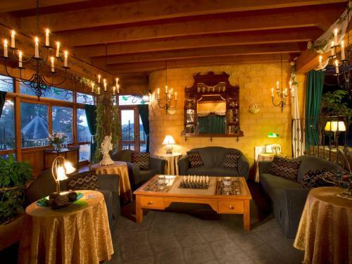 Lodge The Mudcastle