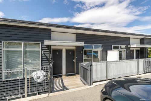 Lake View Greenstone Apartment Two
