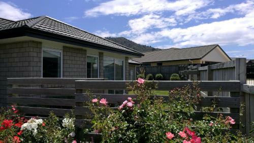 Hostal Comfy Home Guest House