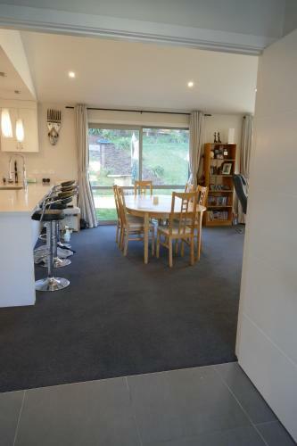 Luxury Ludemann Lodge