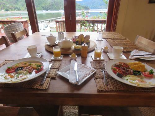 Waterfront Bed And Breakfast
