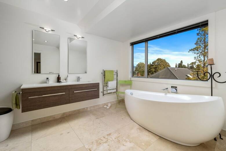 Central Queenstown Luxury Hideaway