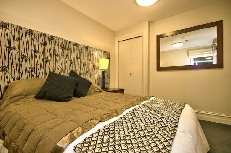 Garden Apartment 624 The Beacon