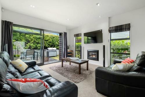 Queenstown Retreat - Family