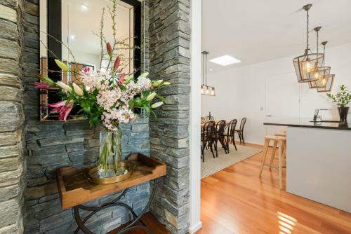 Queenstown Retreat - Grand