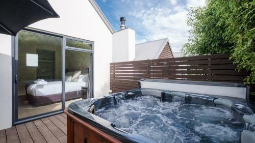 Queenstown Retreat - Grand