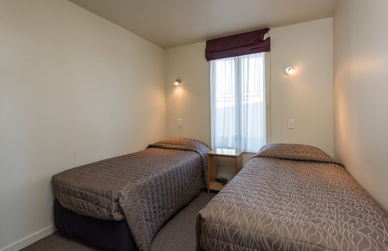 Parkside Motel