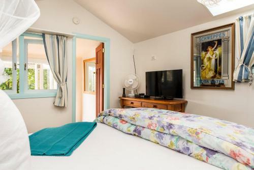 Palm Beach Bungalows