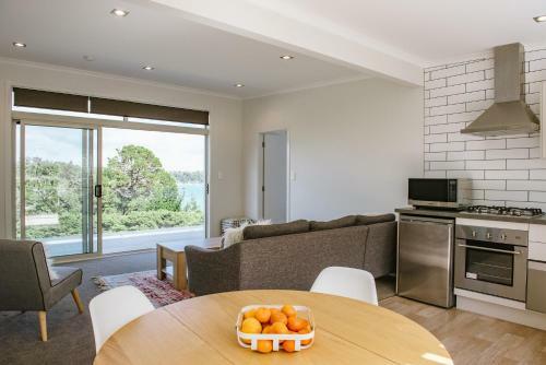 Te Whau Bach Apartments