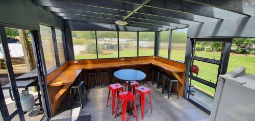 Motel Clutha Gold Cottages