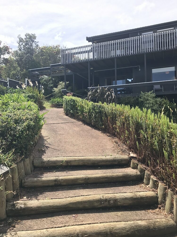 Waiheke Escape - Oneroa