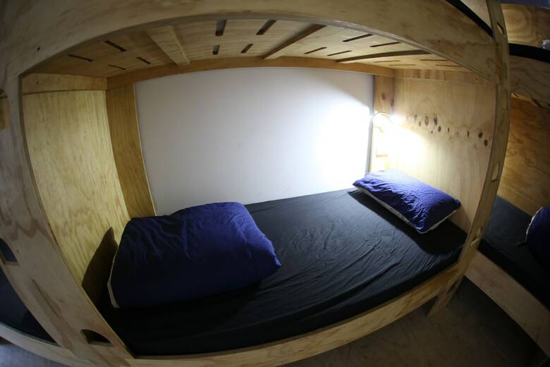 Albergue Adventure Inn Marahau