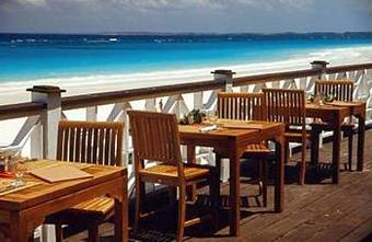 Coral Sands Hotel