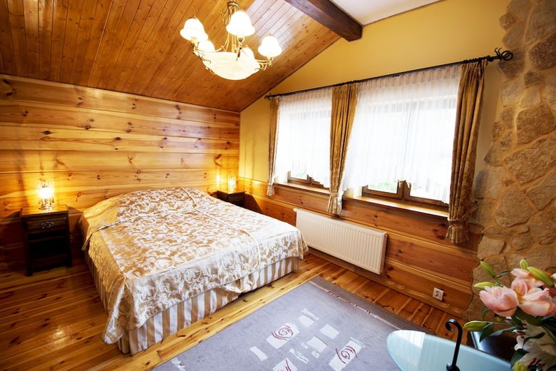 Hotel Dworek Wapionka