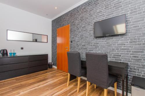 Hostal Miramar (adults Only)