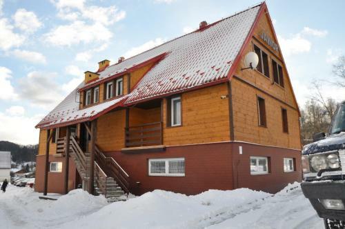 Hostal Dom Goscinny Jawor