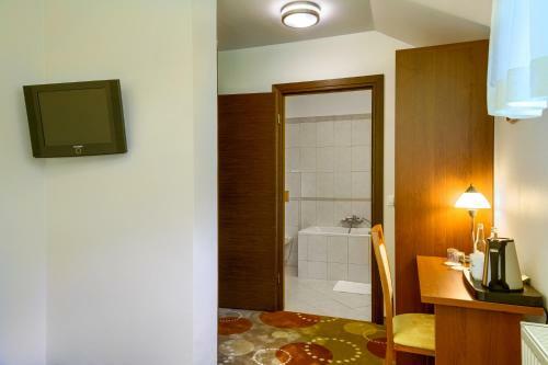 Hotel 4 Pory Roku & Spa