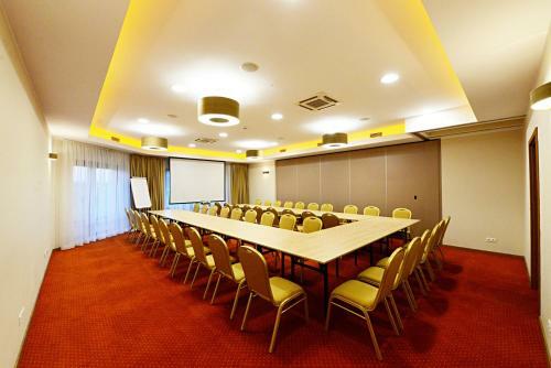 Hotel Daglezja Nad Jeziorem K�rnickim
