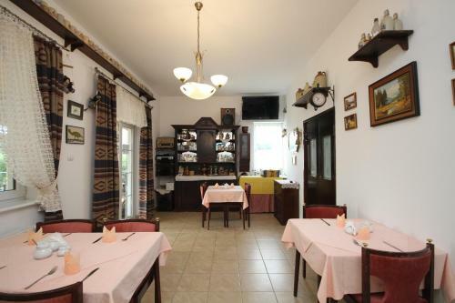Hostal Dworek ?eba