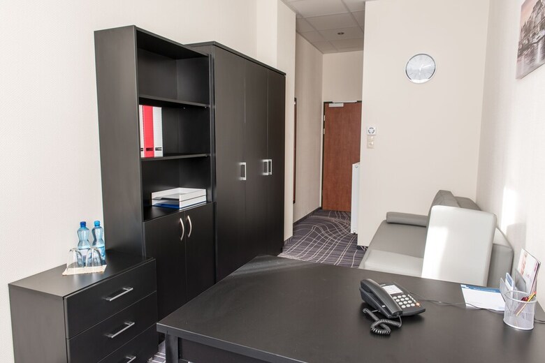 Sky Business Hotel