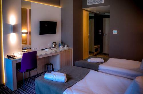 Hotel Astone Conference & Spa