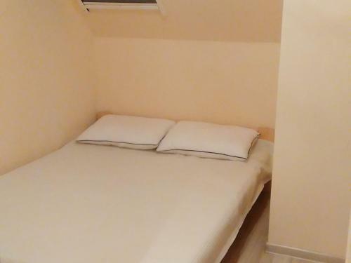 Holiday Home J�drzejki