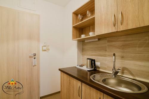 Hotel Villa Astra - Apartments & Breakfast