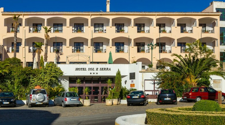 Hotel Sol E Serra