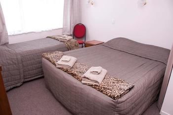 Esplanade Motels