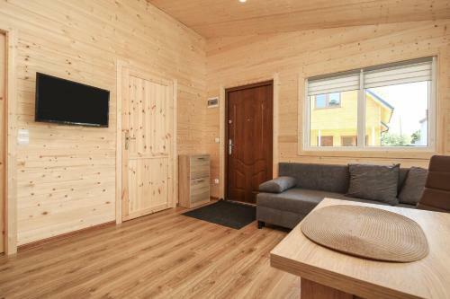 Lodge S?oneczne Domki Pustkowo