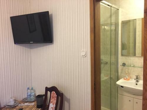 Hostal Villa Almira