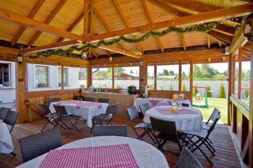 Hostal Willa Z?ota R�?a