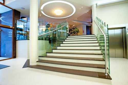 Hostal Hotel & Spa Czarny Gro?