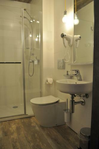 Hostal Pokoje Zimna Woda