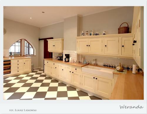 Hostal Weranda