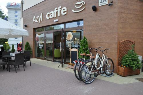 Hostal Azyl