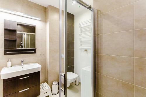 Equilibrium Apartments