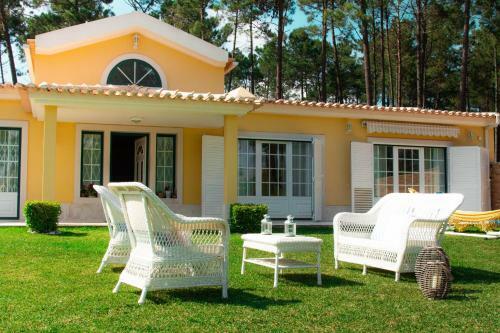 Verdizela Beach & Golf Villa