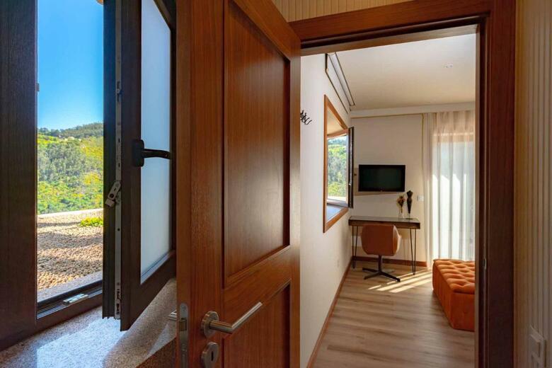Hostal Quinta De Cabanas Douro Country House