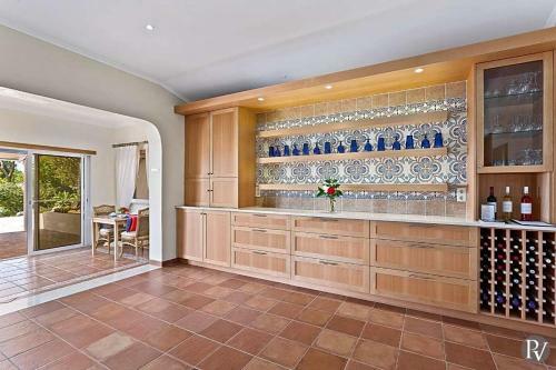 Valverde Villa Sleeps 21 Pool Air Con Wifi
