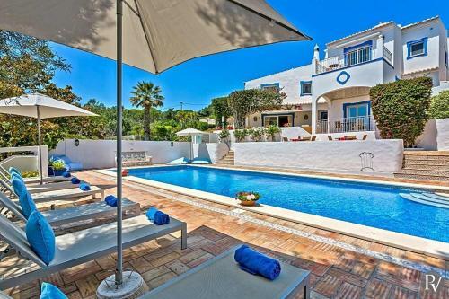Valverde Villa Sleeps 21 Pool Air Con Wifi