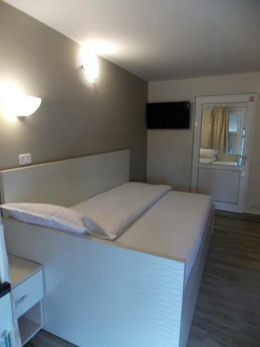 Hostal Pensiune Xe-mar