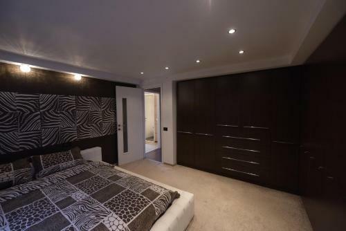 H & V Residence - Bungalow Apartment