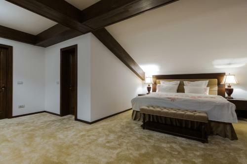 Hostal Bran Monte Crai Chalet