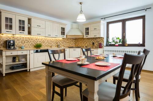Hostal Bran Monte Crai Chalet